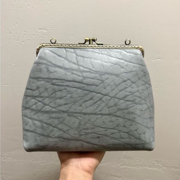 Embossed Cowhide Handsewn Retro Style Double Kiss-lock Shoulder Bag/Crossbody - Picture 5 of 16